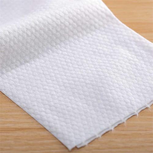 无纺布洗脸巾和纯棉的洗脸巾哪个更好？